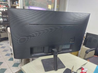 Màn hình Smart Monitor M5 Samsung LS32AM500NEXXV